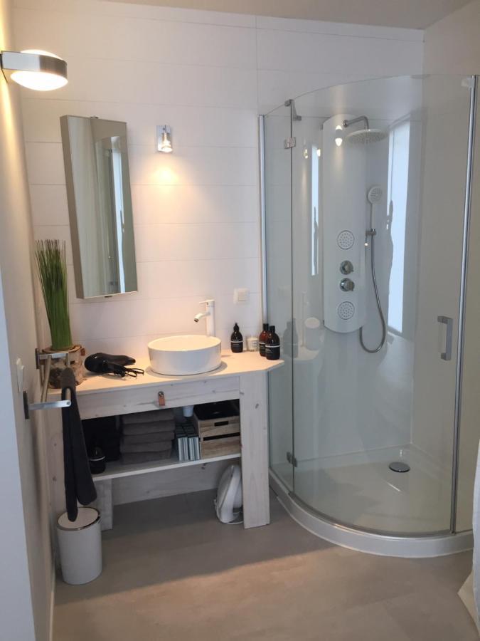 Suite 336 Menen Exterior photo